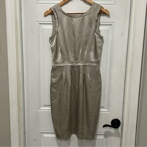 Banana Republic 100% Silk Sleeveless Dress Silver Lined Blunt Cut Edging, Size 0